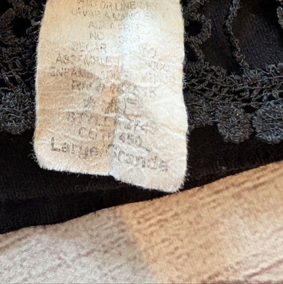 Top Chic pearl and lace embellished black short sleeve party top. Size Large - Picture 2 of 12